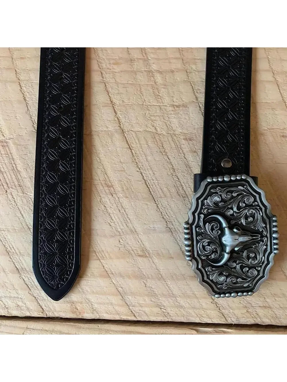Western Silver Bull Buckle Black Leather Belt With Silver-toned Brass Buckle, Fe